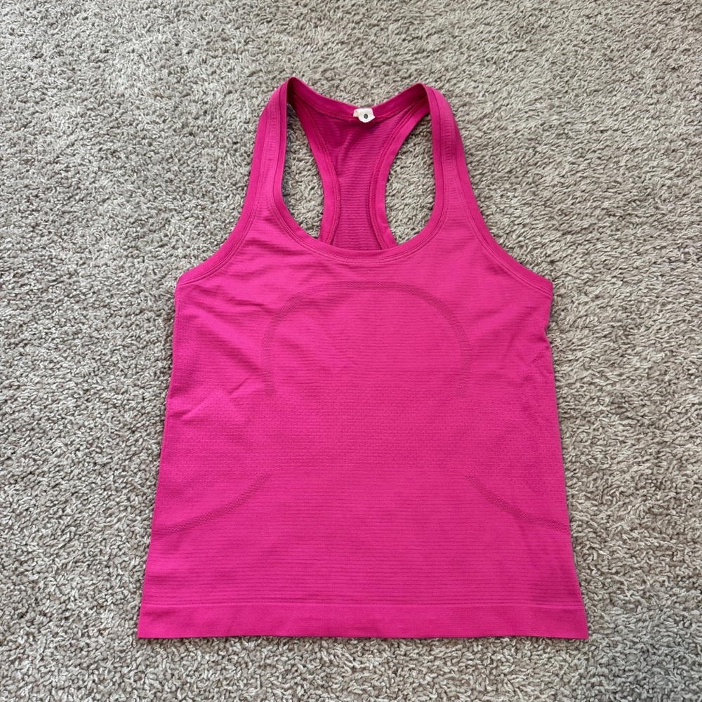 Lululemon swiftly tech RB tank race length 2.0 in sonic pink